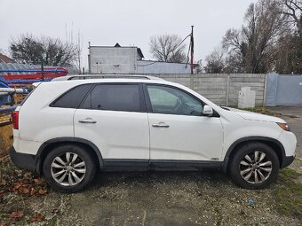Kia Sorento 2.2 crdi - 9