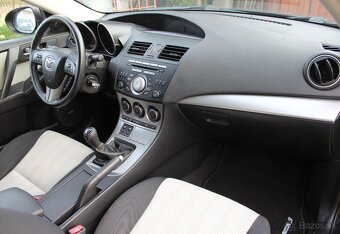 • MAZDA 3 2.0i, 111 kW, Benzín, 6-st. manuál, r.v. 2009 • - 9