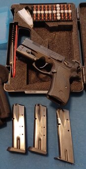 Pištoľ CZ 75 P-01 Ω - 9
