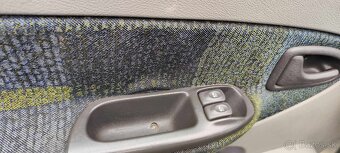 Renault Megane scenic - 9