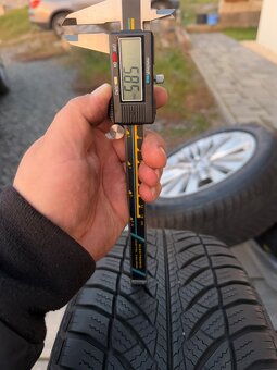 BMW F45 F46 F40 F44 16" alu disky kolesa pneumatiky zimne - 9