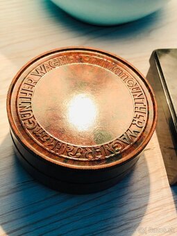 Bakelitové krabičky - 9