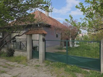 Ponúkame na predaj rod.dom v Kolárove - 9