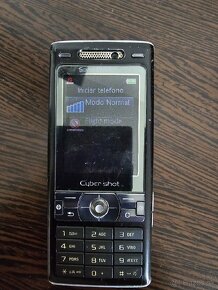 Sony Ericsson K800i - 9