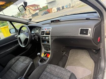 Peugeot 307 - 9
