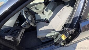 Renault Megane Grandtour - 9