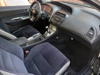 Honda Civic 2.2 CTDI,103Kw,R.v.2007,Executive - 9