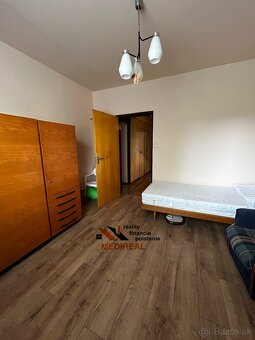 3-izbový byt s balkónom - Juh, Rožňava - 9