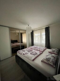 Predam luxusny 4 izbovy byt s loggiou - 9