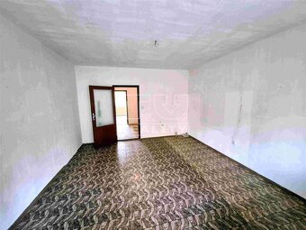 Rezervovaný
TUreality ponúka na predaj veľký 3i byt s... - 9