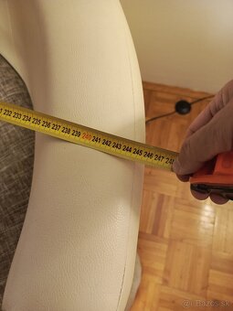 Predám dizajnovú sedačku do polkruhu v TOP stave - 9