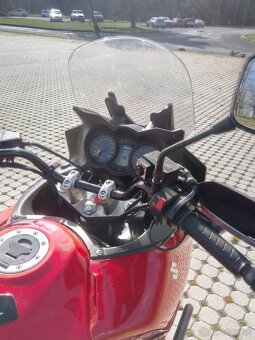 Suzuki DL650 V-Strom - 9