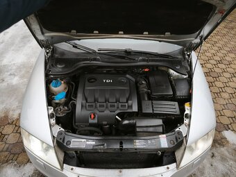 Škoda Octavia RS 125 kw nafta - 9