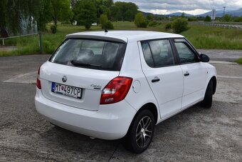 Škoda Fabia 1.2 HTP 12V Ambiente - 9
