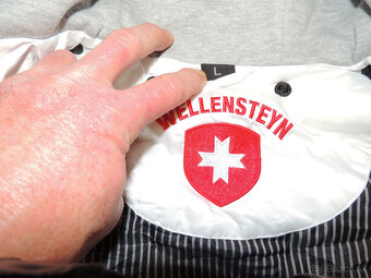 Vesta Wellensteyn a Napapijri - 9