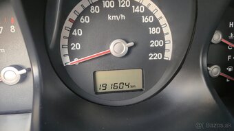 Kia Sportage 4x4 2.0 + LPG - 9