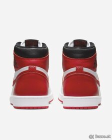 TENISKY NIKE AIR JORDAN 1 RETRO High OG EU 44 + 44,5 - 9