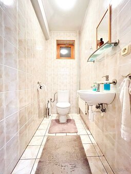 PREDAJ priestranný 4 izbový rodinný dom, Sokolovce - 9