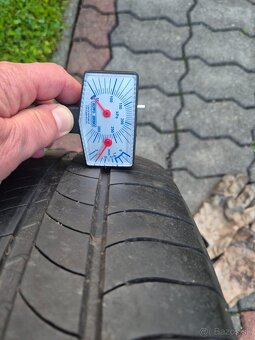 Predám letné pneumatiky Michelin R16 - 9