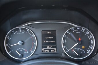 Škoda Octavia 1.8 Tsi Laurin & Klement - 9