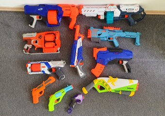 Hot Wheels, Tech Deck, Nerf, Minecraft - 9