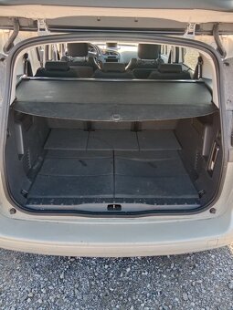 Peugeot 5008 2.0HDi - 9