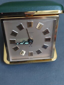 Set starych hodiniek s budikom - 9