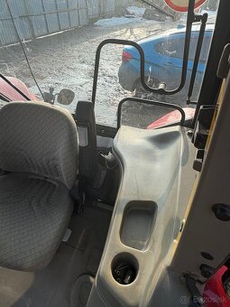 Case 105 JXU Top Stav - 9