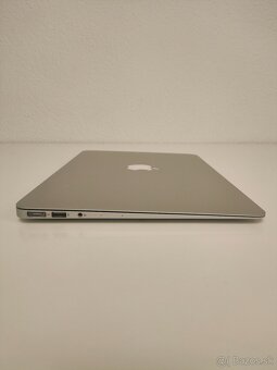 MacBook Air A1466 | i5 • 8GB • 128GB - 9