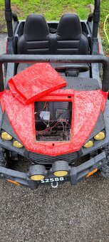 Predám detské 2.miestne el.autíčko na opravu. - 9