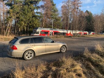 BMW 320d Touring 130kW e91 - 9