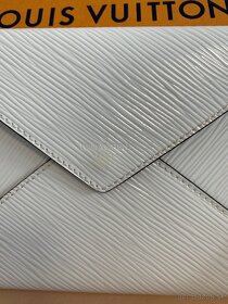 Louis Vuitton kirigami Envelope Clutch white epi leather - 9