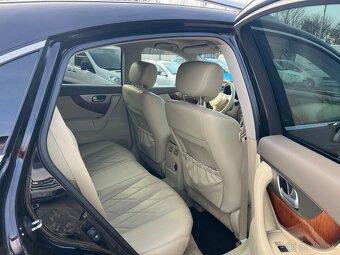 Infiniti QX70 S diesel Premium AWD kupene SR - 9