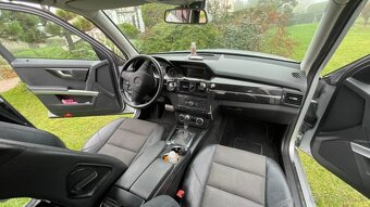 MERCEDES BENDZ 4 MATIC - 9