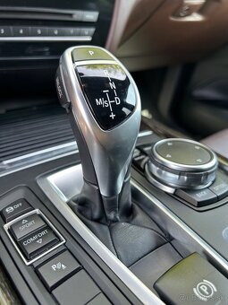 BMW X5 xDrive30d - 9