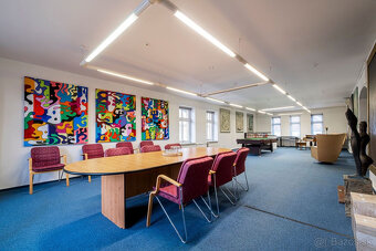 Administratívna budova v centre mesta Trenčína - 9