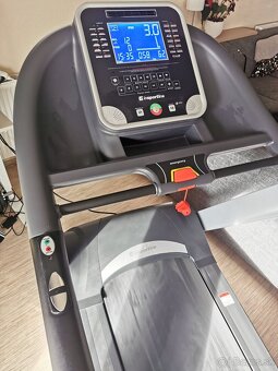 Profesionálny bežecký pás Insportline Mystral – TOP stav - 9