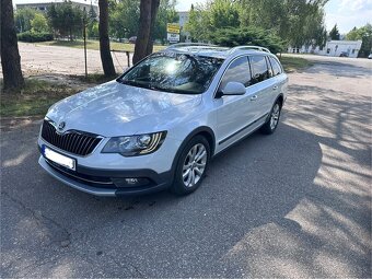 Škoda Superb II Scout 4x4 DSG - 9