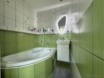 Na predaj kompletne zariadený, rekonštruovaný 3izbový… - 9