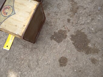 Zvonec.plechovky.pahovnik orezavač - 9