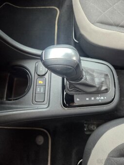 EV VW e-up, plná výbava, batéria 36.8 kWh, výkon 61kW - 9