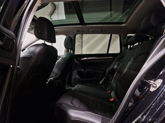 VW Golf 7 2,0 TDI 110kW Highline Combi Panorama Bi-xenon - 9