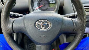 Toyota AYGO 1.0 Benzín - 9