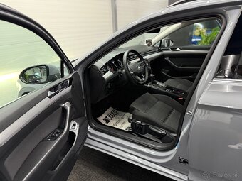 Volkswagen Passat 2022 2.0tdi 110kw DSG HIGHLINE 1majiteľ - 9