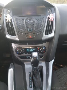 Ford Focus - 9