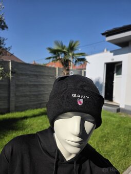 Čiapky a Šiltovky - 9