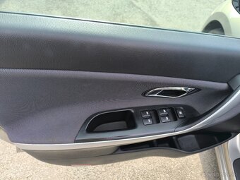 Kia Ceed 1.4 CVVT 73,6 kW /100 PS  M6 GOLD - 9