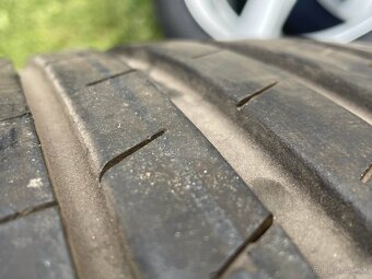 Skoda Orig.ALU Flash ENZO TRIFID R17 5x112 - 9