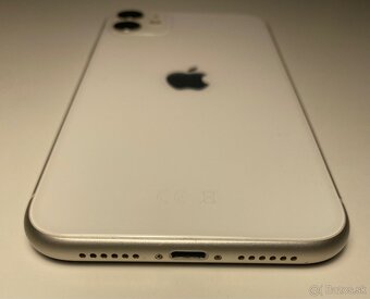 iPhone 11 white - 9