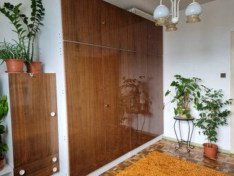 3 IZBOVÝ BYT s LOGGIOU 70 m2 PIEŠŤANY - KÚPOU VOĽNÝ - 9